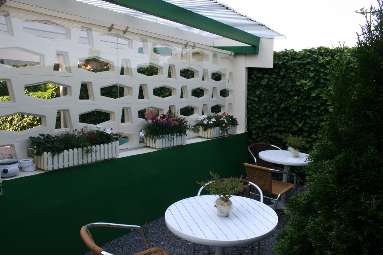 Hotel Haus Wittwer Емден Екстер'єр фото